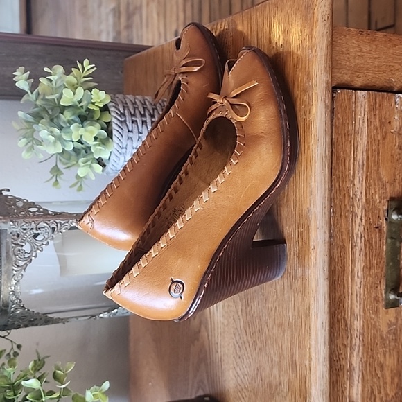 Born Heels - Picture 2 of 7
